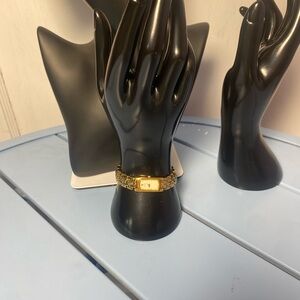 Seiko Vintage Women’s Gold Tone Quartz Watch Slim Rectangular Dress Bracelet